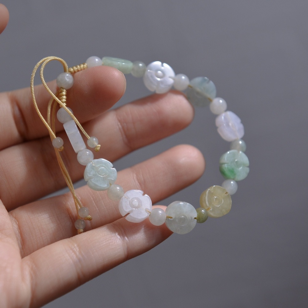 Jadeite Four-Leaf Clover Adjustable Bracelet - image 3